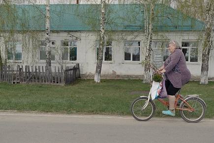 «А вы кого спрашиваете, чтобы в селе что-то сделать? Да никого не спрашиваем – делаем»